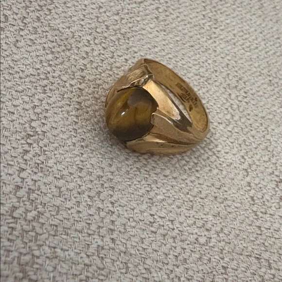 Vintage Tiger Eye Ring - Picture 5 of 12